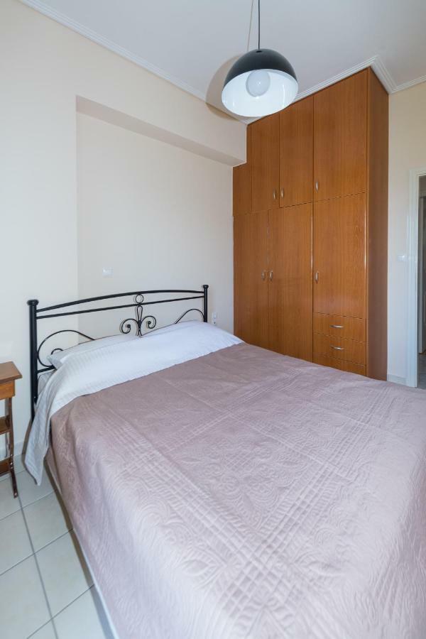 Vithos Apartment Kalamata Extérieur photo