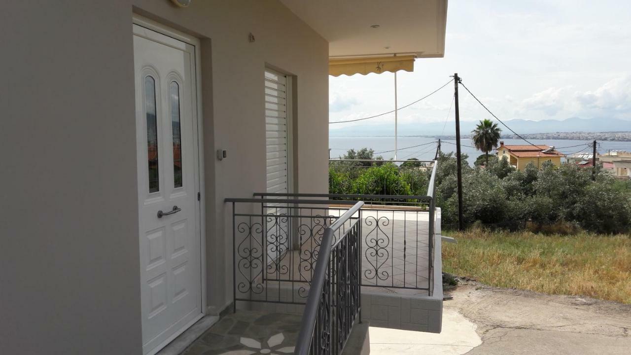 Vithos Apartment Kalamata Extérieur photo